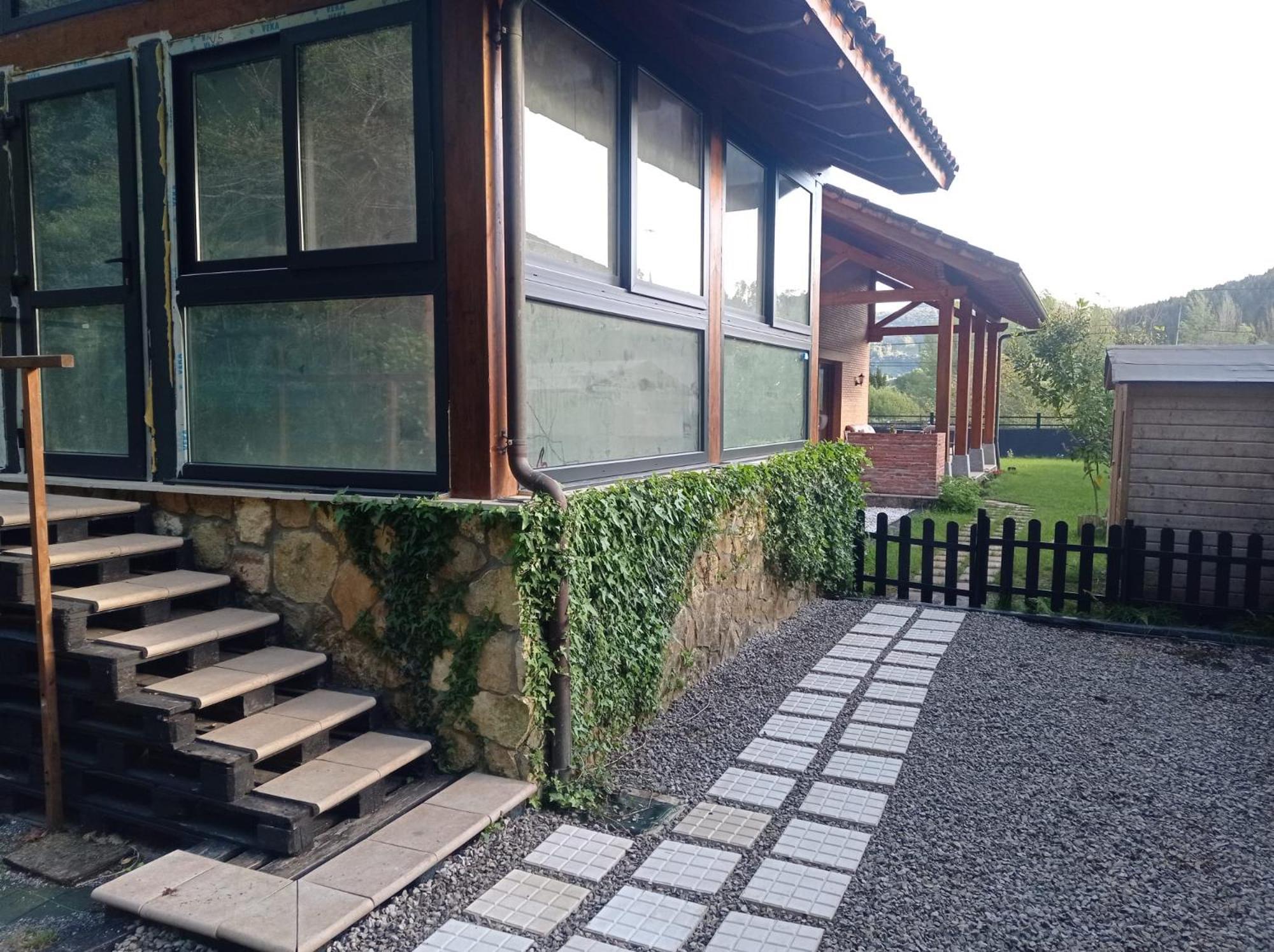 La Casa Malvarrosa Ampuero Exterior foto